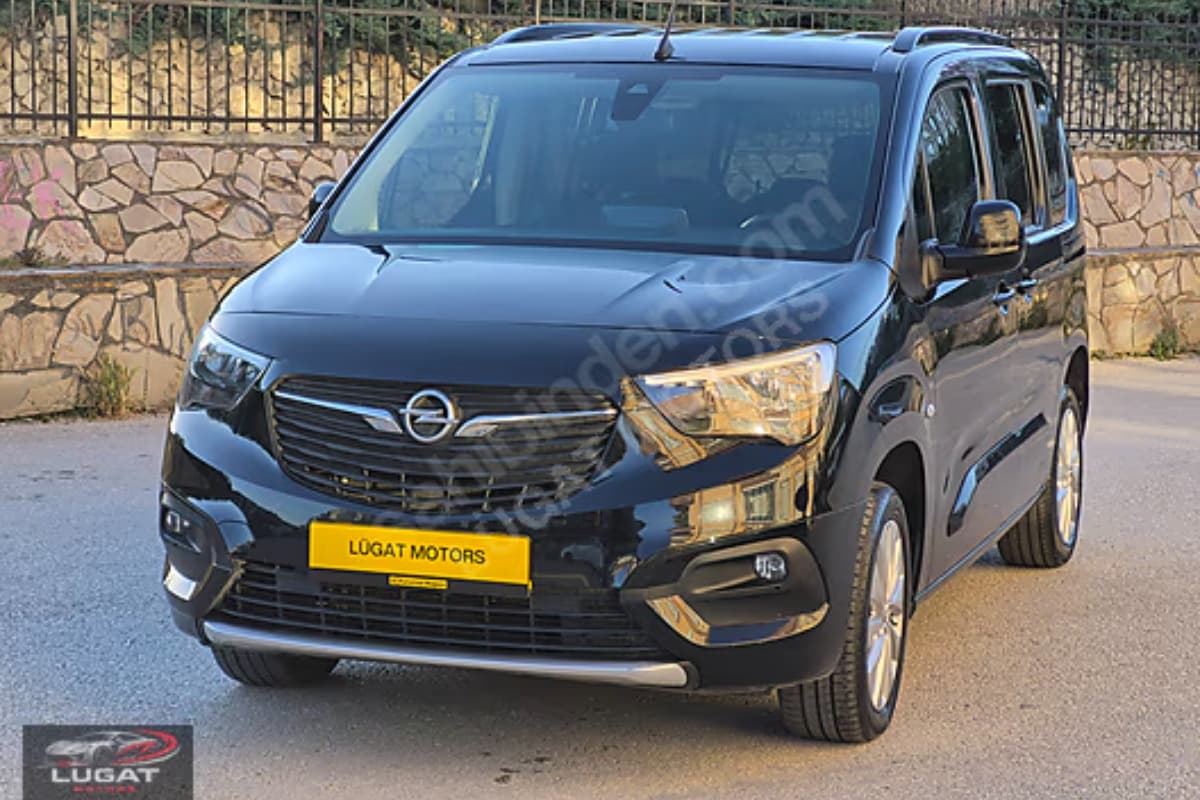 2024 Opel Combo Elegance